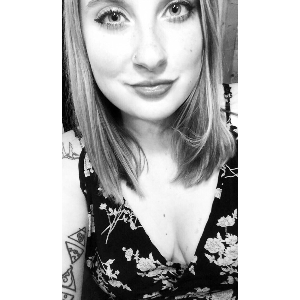 Meet your Posher, Noelle